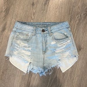 AMERICAN EAGLE high-rise distressed denim jean shorts